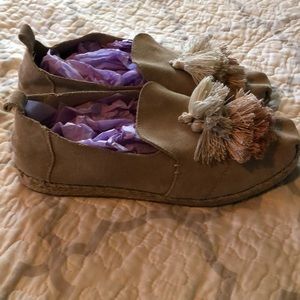 TOMS slip in size 6.5 shoes suede like soft women’s